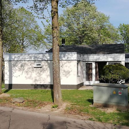 Rustige, Gelijkvloerse Vakantiewoning Met 2 Slaapkamers In Simpelveld, Zuid-Limburg Dış mekan fotoğraf