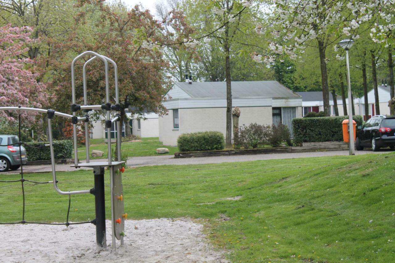 Rustige, Gelijkvloerse Vakantiewoning Met 2 Slaapkamers In Simpelveld, Zuid-Limburg Dış mekan fotoğraf